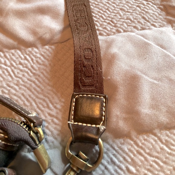 Coach Crossbody Bag - Picture 4 of 7